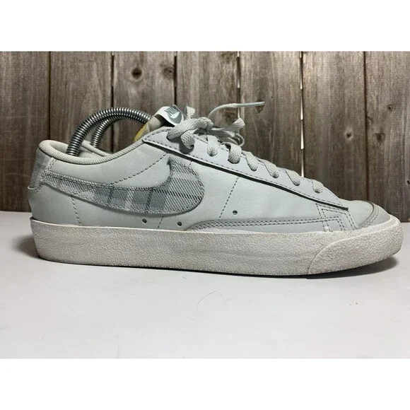 Nike Blazer Low 77 'Grey Tartan' DV0801-001 Men’s Shoe Size 8 - Picture 1 of 9